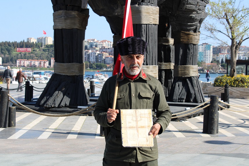 Şehitler Için Yürüdü (1)