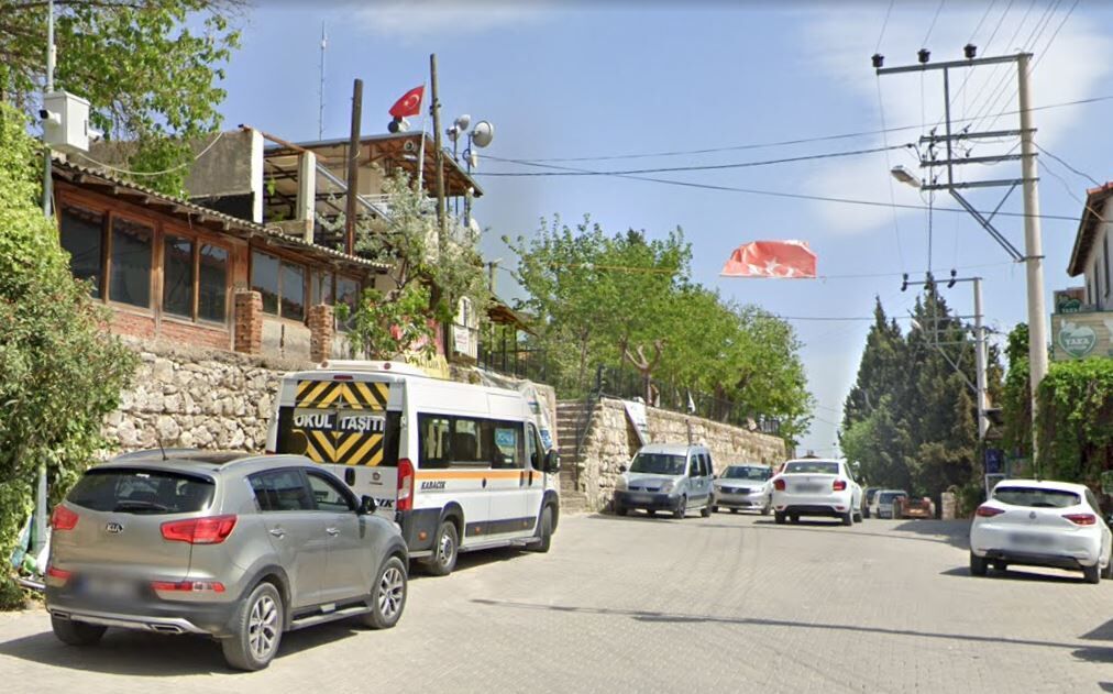Yakaköy Bornova1