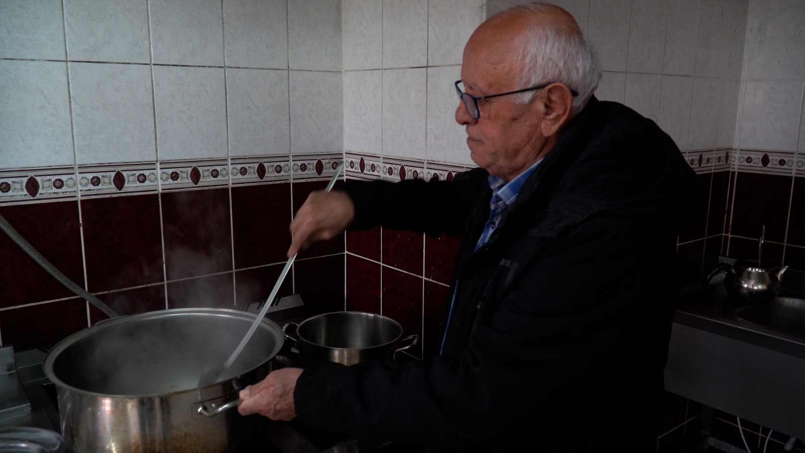 Akıncılar Huzur Evi Sakinleri Liseli Aşçılarla Yemek Yarışması Yaptı (4)