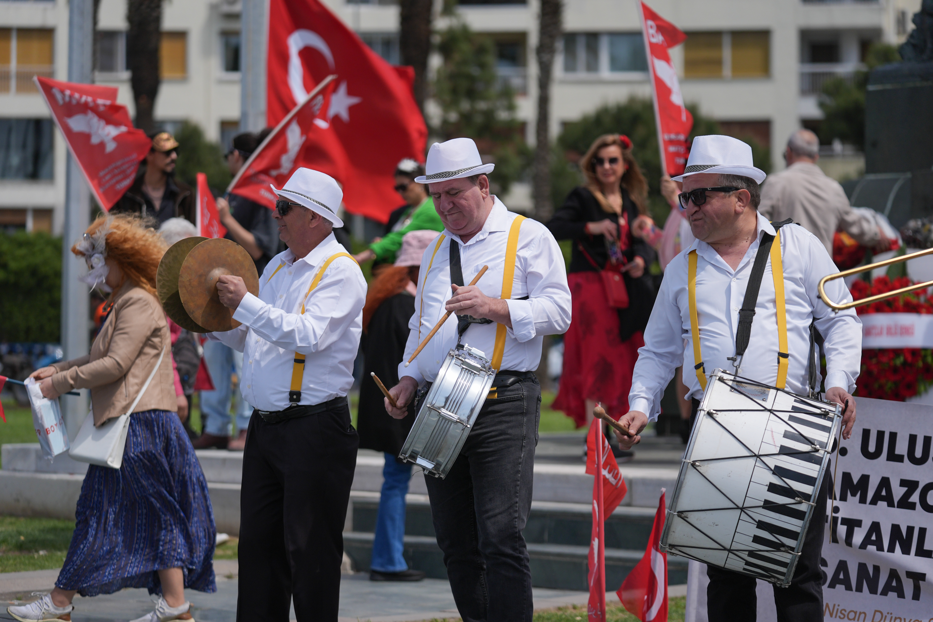 Amazonlar Ve Titanlar Buluşması (2)