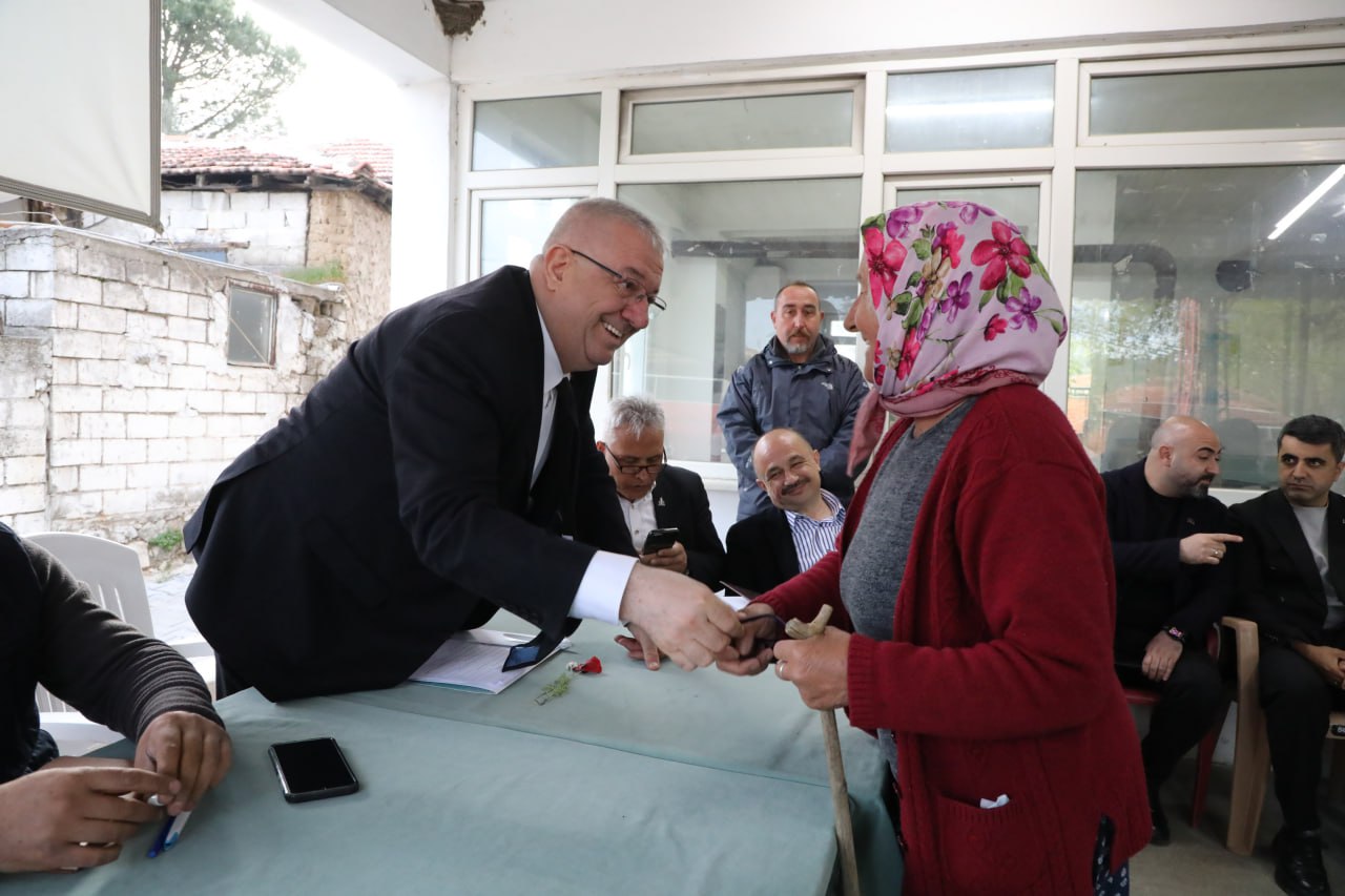 Başkan Ertaş Kirsal Mahalle Zi̇yaretleri̇ne Başladi (10)