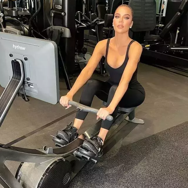 Khloe Kardashian Formda Vucudunun Sirrini Acikladi 18571619 3272 M