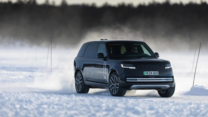 Land Rover 1