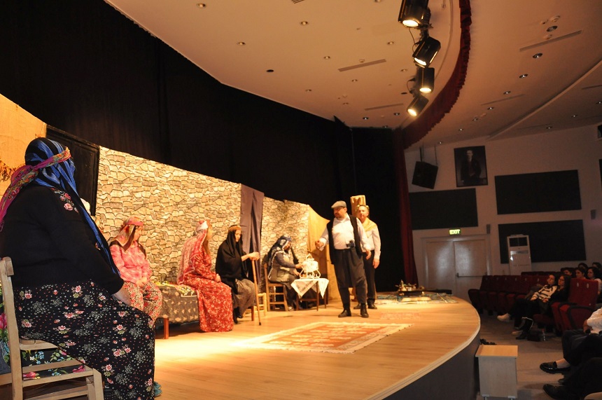Ruh Sağlığı Hastalarından Tiyatro Performansı (1)