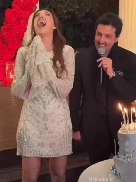 Dilan Polat In Ablasi Sila Dogu Ya Surpriz 18599141 4101 M