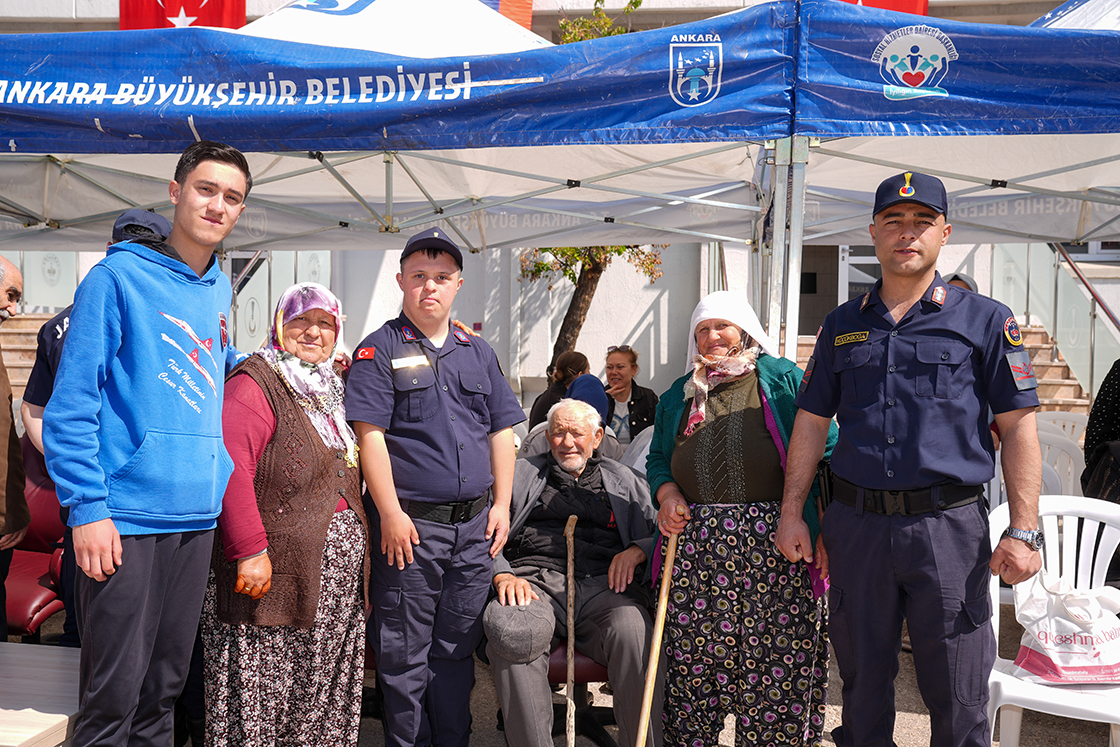 Engelli Gençler Bir Günlüğüne Asker Oldu3