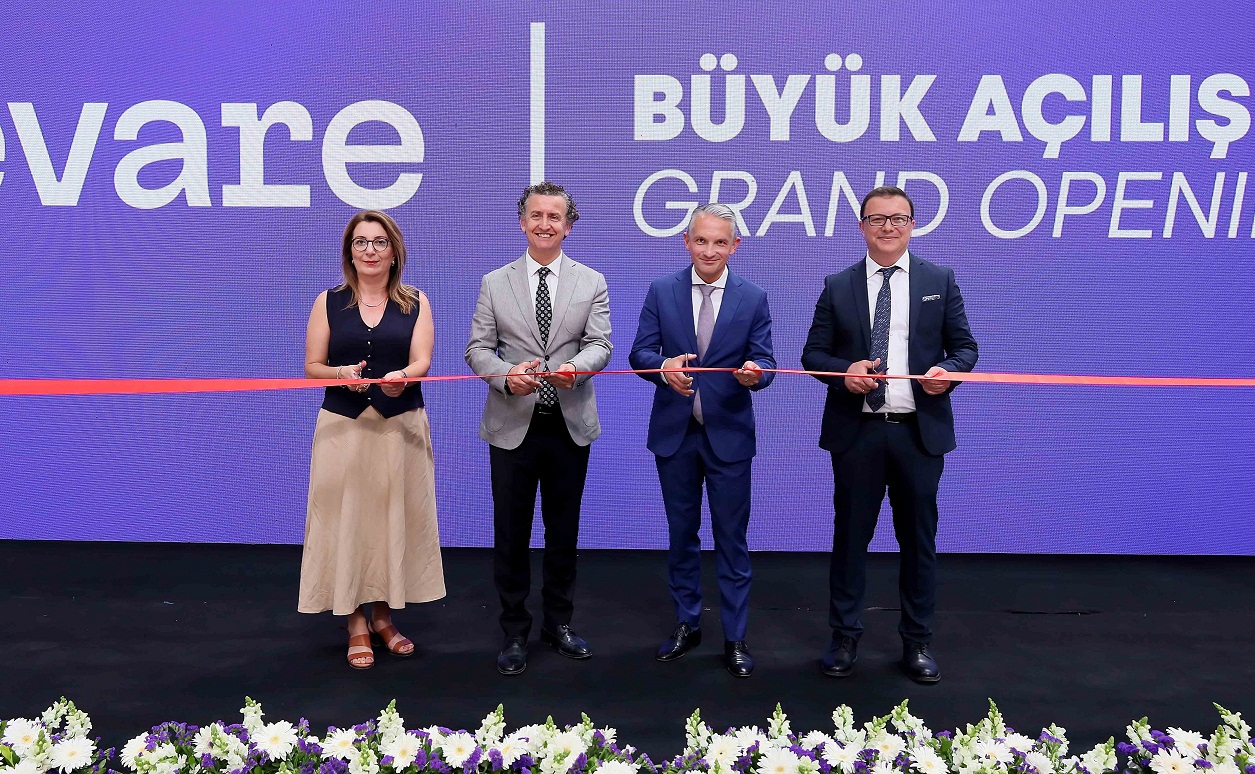 Figen Akdenir Oktay Pembe Andrej Markoviç Aykut Kaptan