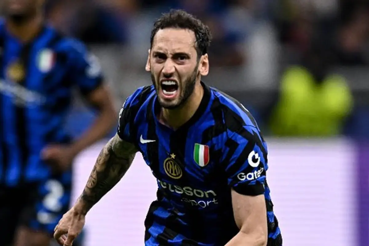 Hakan Çalhanoğlu-3
