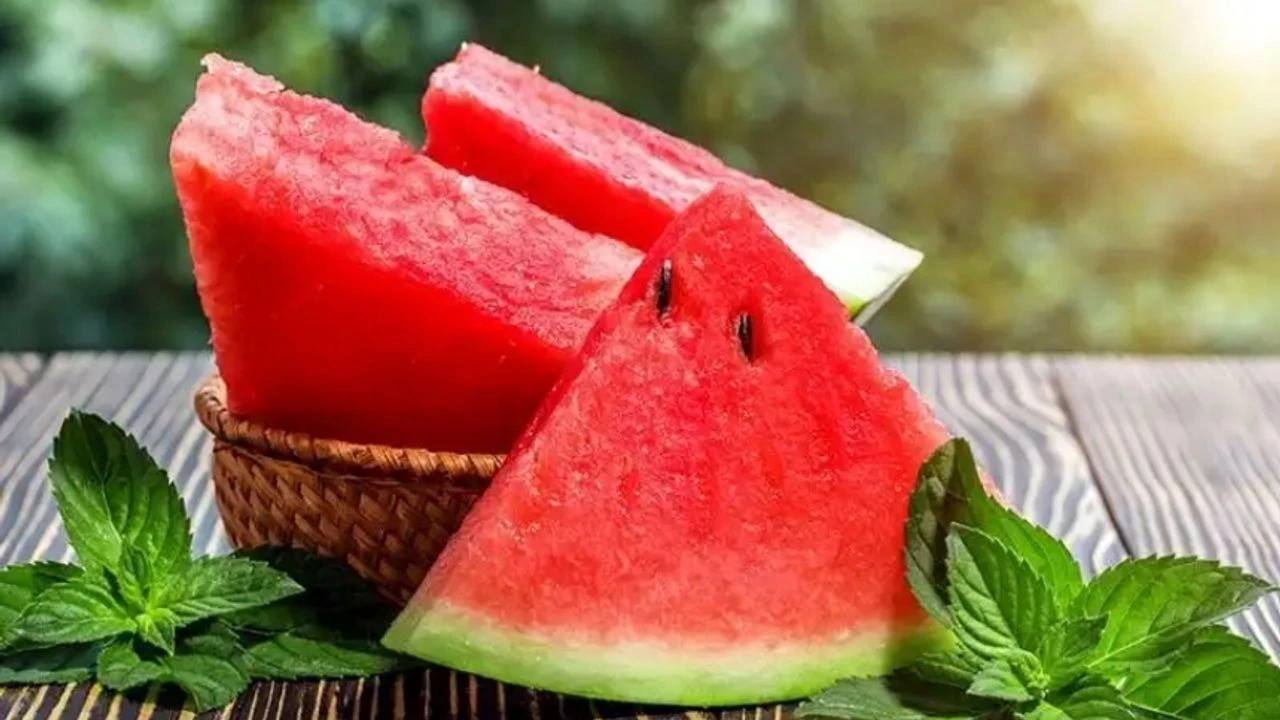 Karpuz Hangi Ayda Yenir Karpuz Sezonu Ne Zaman Baslar