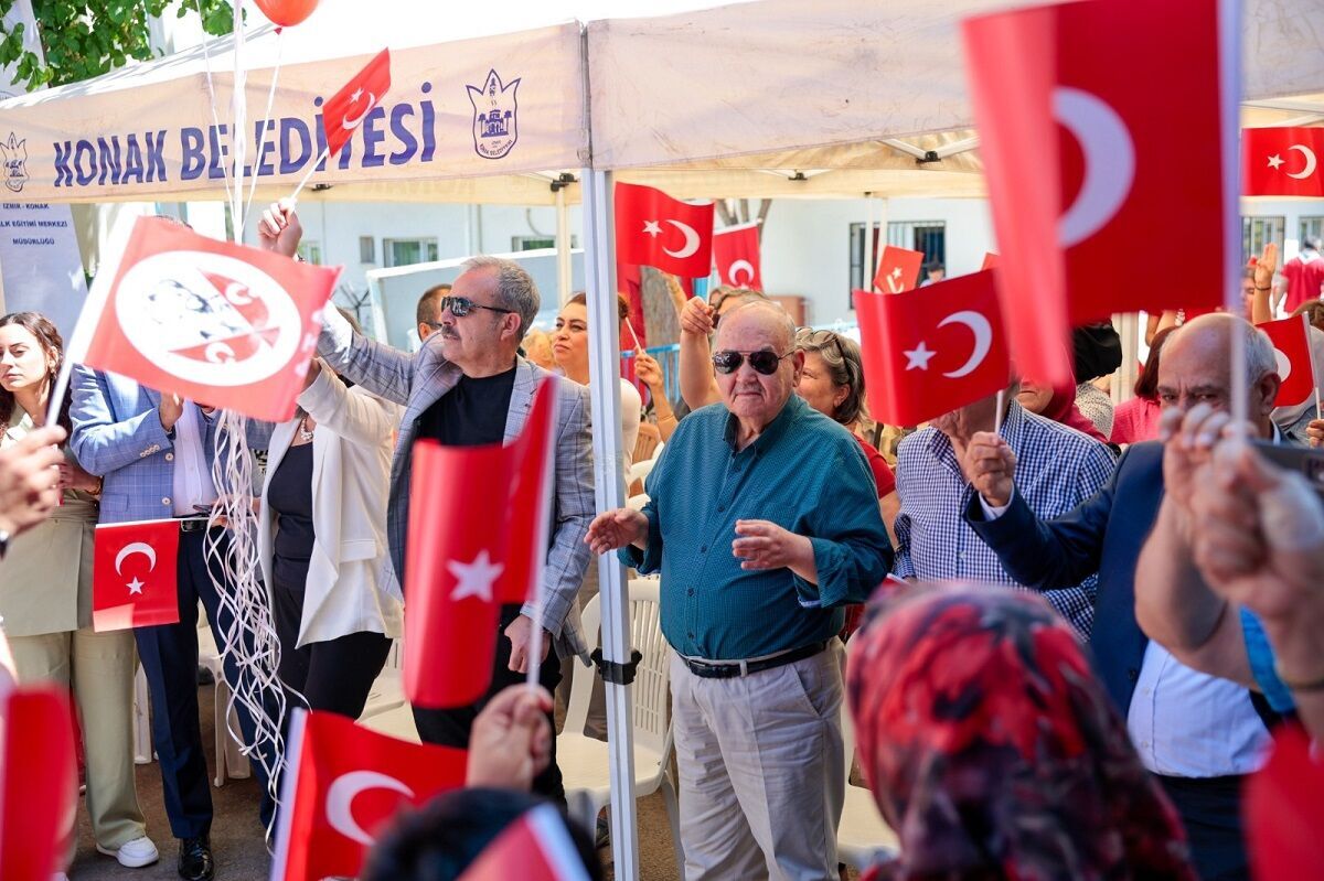 Konak Belediyesi Engelliler Haftası Kutlamaları (1)-1