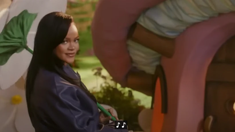 Rihanna (3)