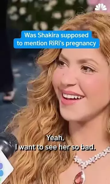 Shakira Dan Buyuk Gaf Rihanna Nin Hamileligini 18594904 3914 M