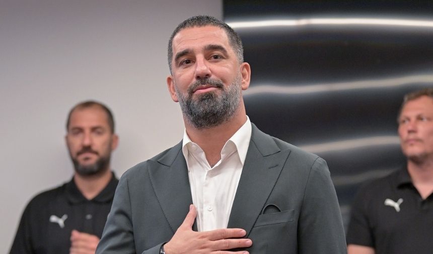 Shakhtarda Yeni Donem Arda Turandan Futbolculara Aile Mesaji