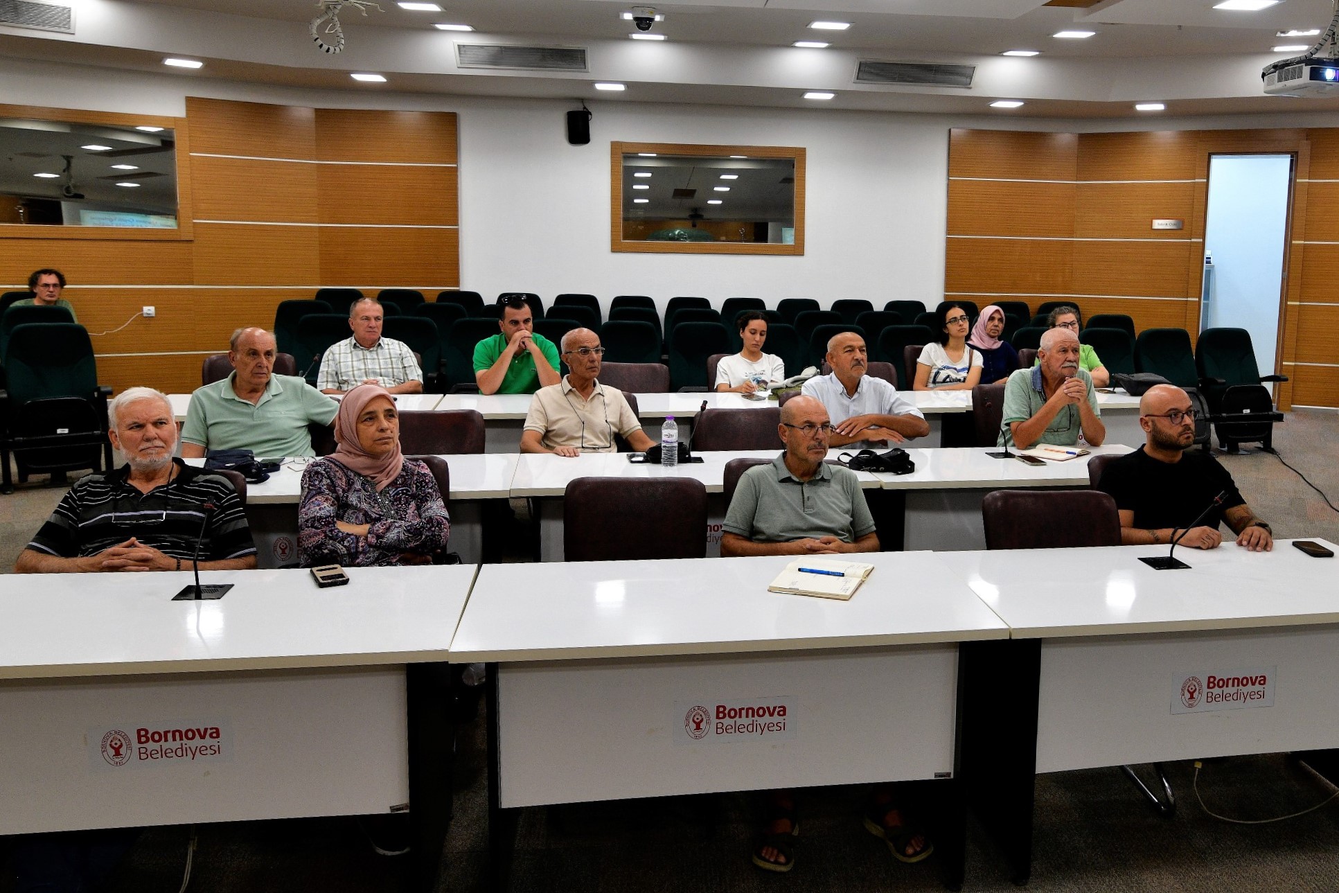 Bornovada Zeytin Yetistiriciliginde Egitim Donemi Basladi (2)