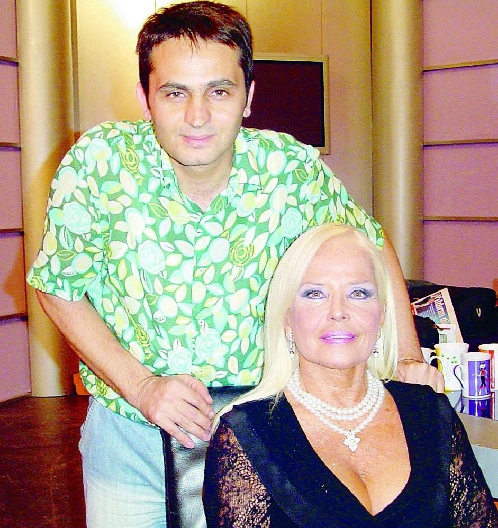 Gonul Yazar Dan Hadise Ye Kombin Gondermesi Rz Kyn