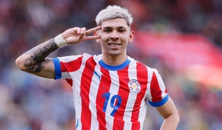 Julio Enciso Hangi Takımlarda Oynadı? Galatasaray’a Mı Transfer Oluyor?