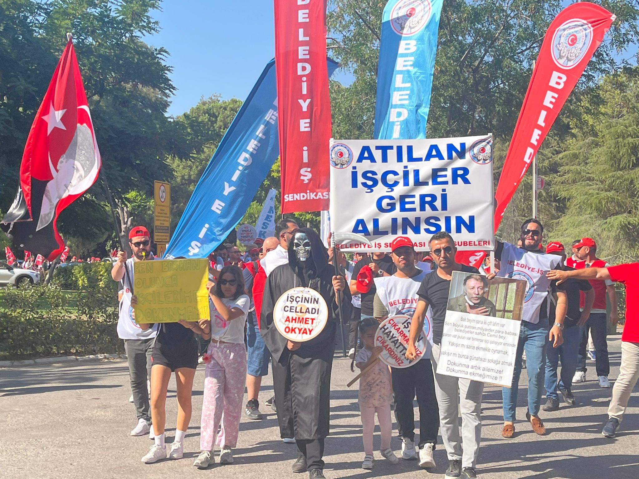 Meclis Oncesi Gerginlik Sendika Meclis Onunde Eylemde (1)