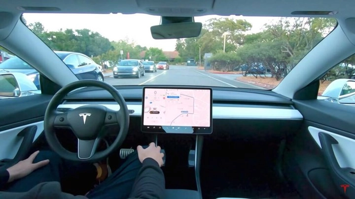 Tesla2-2