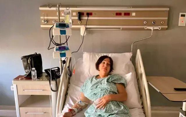 Unlu Sarkici Nazan Oncel Hastaneye Kaldirildi 18864907 6898 M