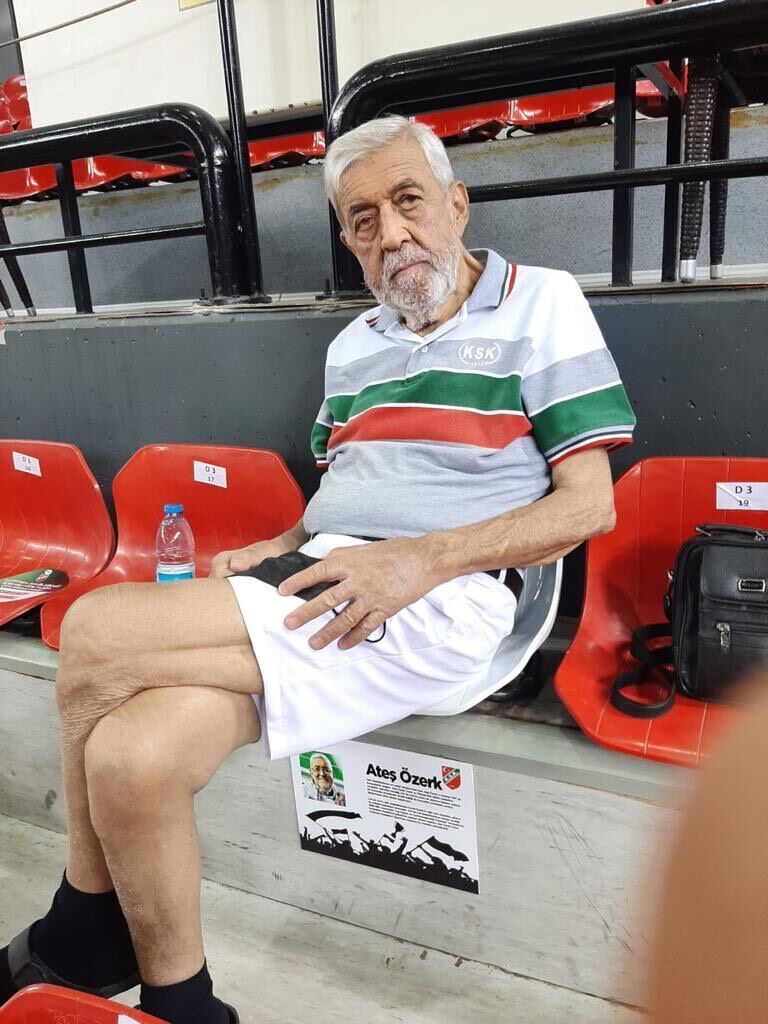Baskan Unsal Sozunu Tuttu Basketbolun Efsane Ismi Karsiyakada Yasayacak (2)-1