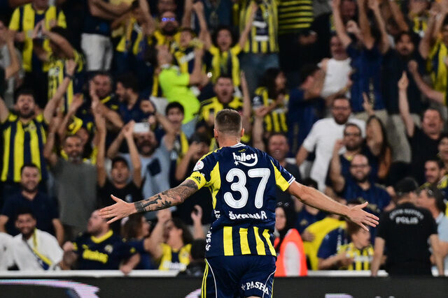 Spor Yazarlarindan Fenerbahce Galibiyet Degerlendirmesi Degisiklikler Takima Olumlu Yansidi (1)