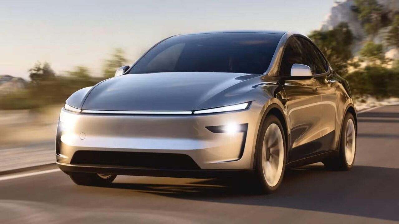 Tesla Model Y 1