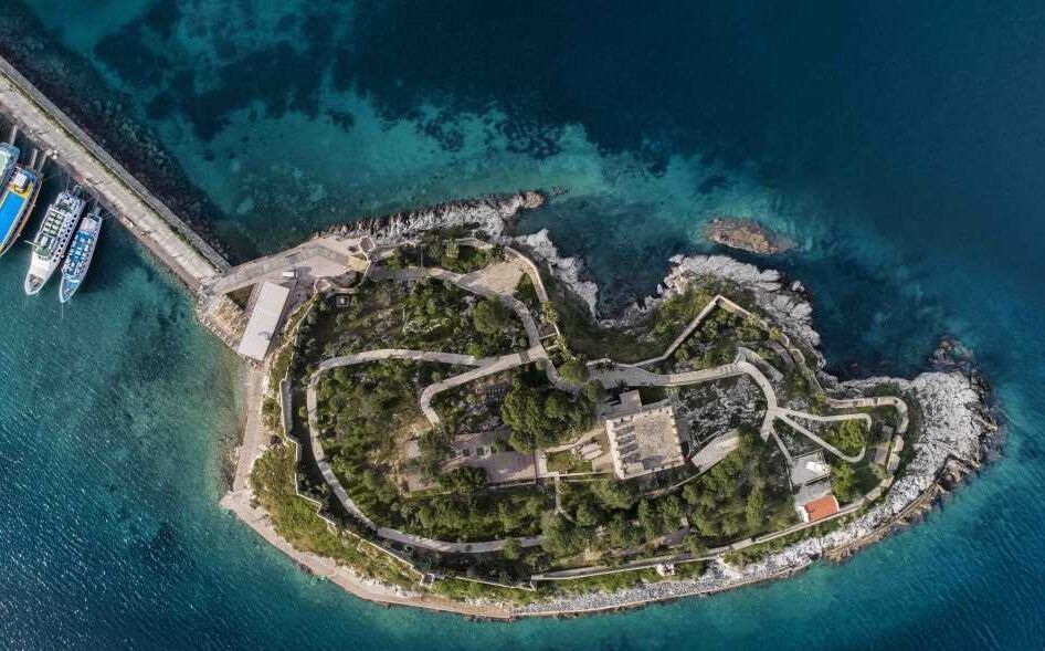 Güvercin Adası