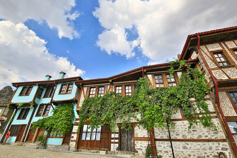 1299818 Tarihisivrihisarevleri6