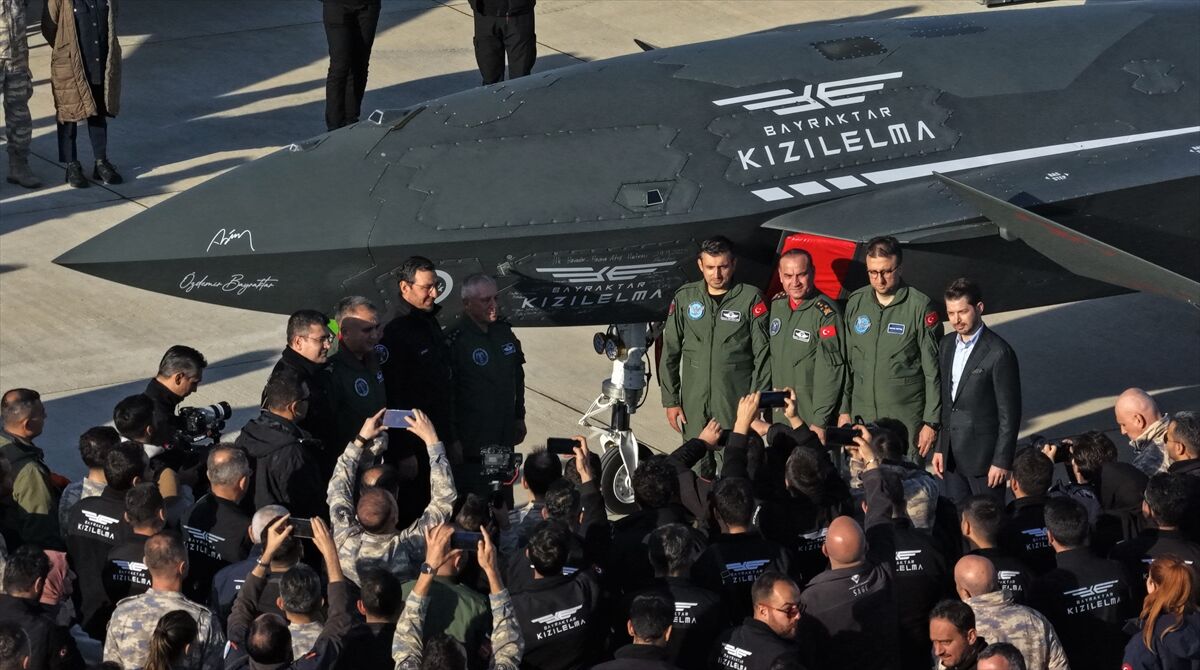 Bayraktar Kizilelma Dunyada Bir Ilke Imza Atti