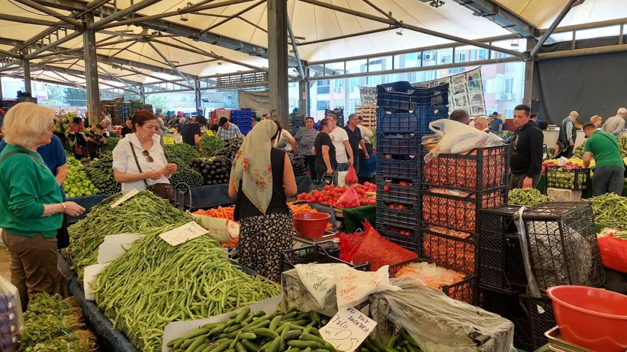 İzmir Hatay'daki Pazaryeri Hangi Gün Açık Hatay Kapalı Pazar Yeri’ne Eshot Ile Nasıl Gidilir (2)