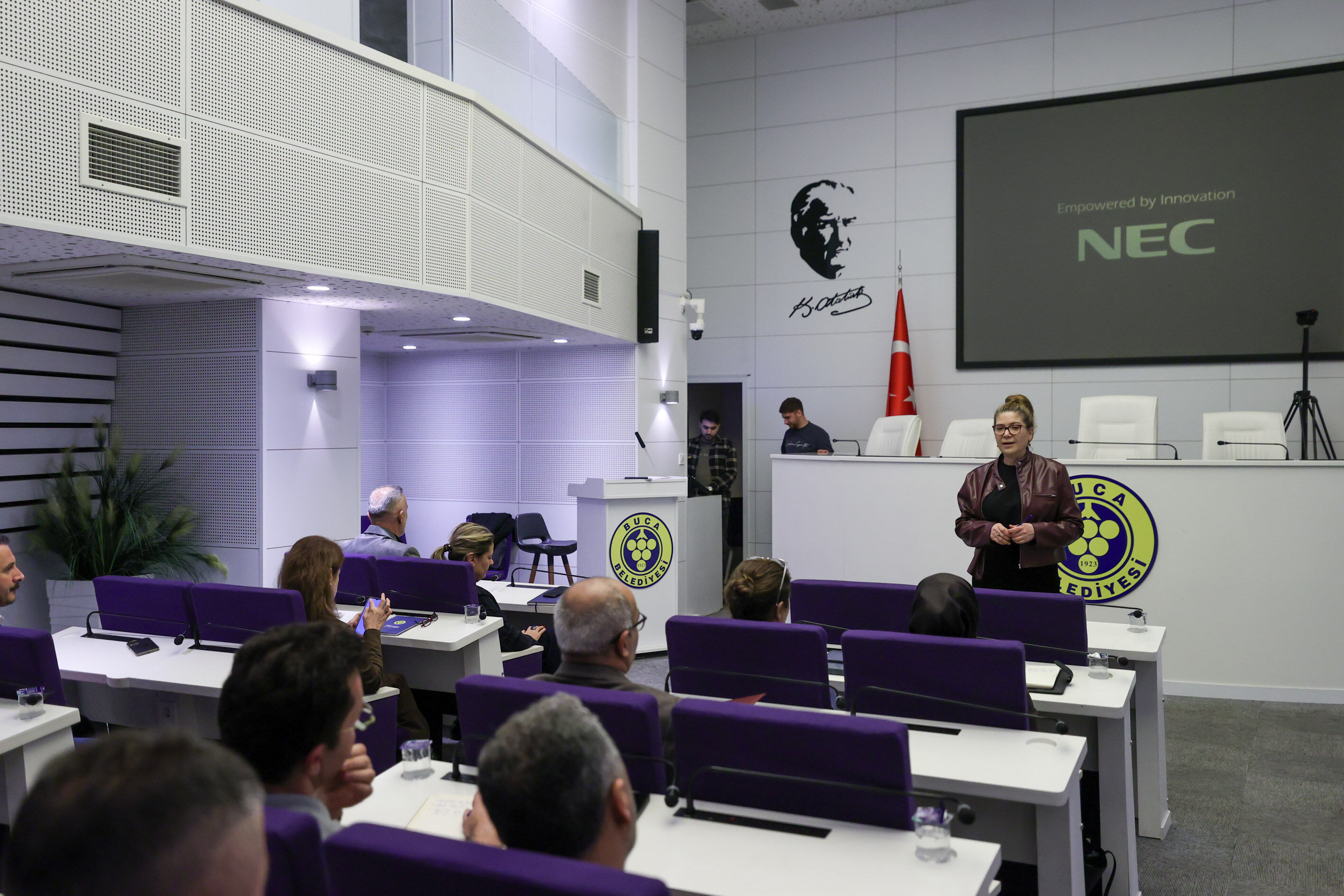 Buca’da Dijital Iletişim Kanalları Tek Merkezde Toplandı (2)