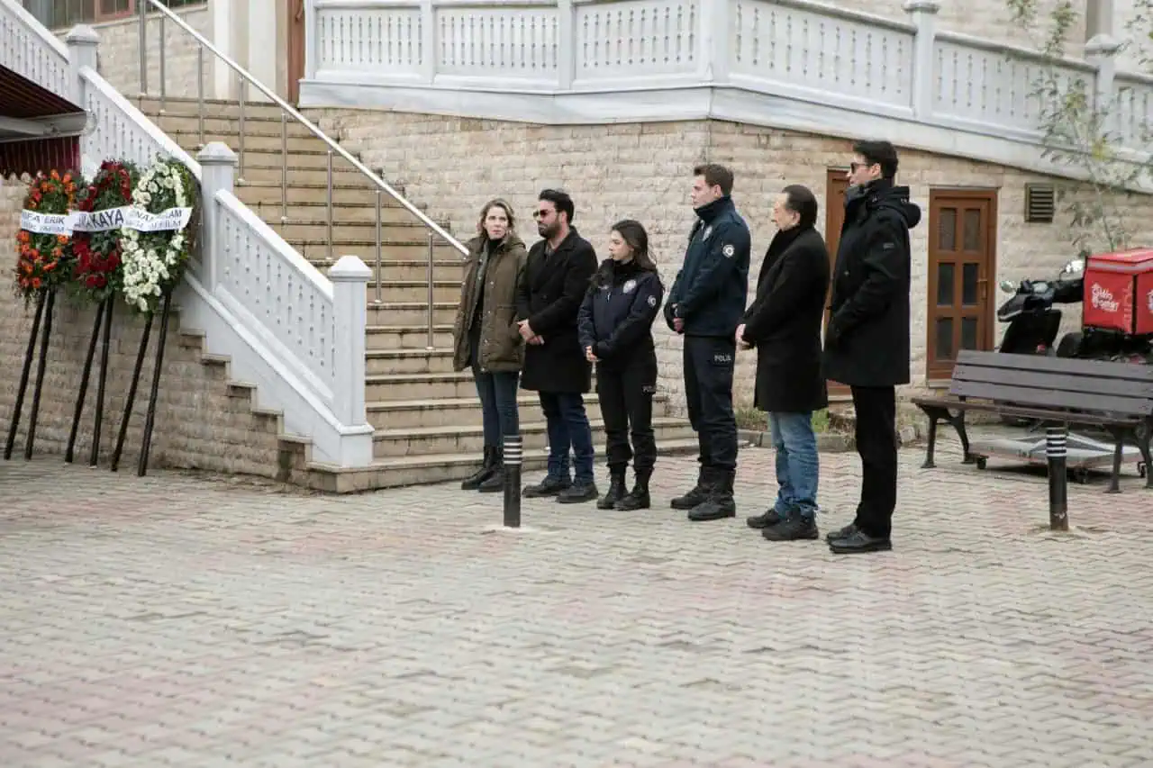 Arka Sokaklar (1)
