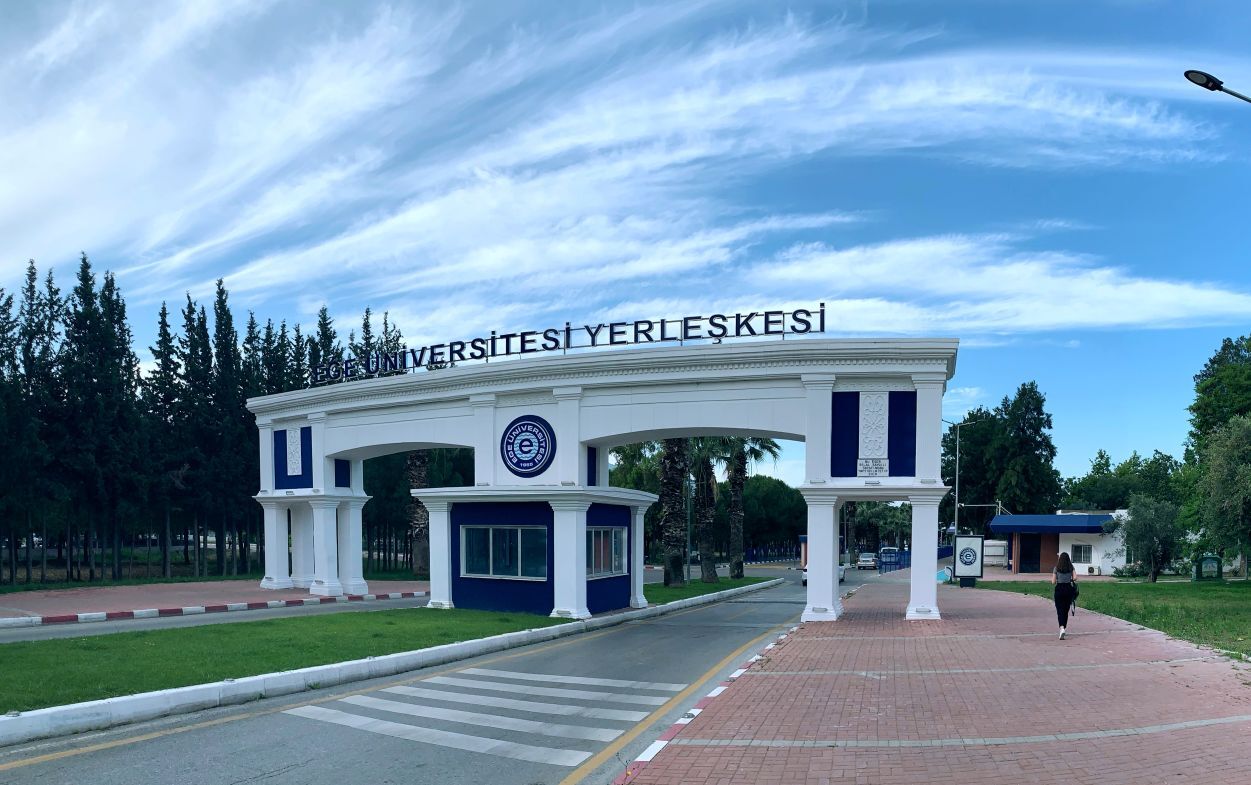 Ege Üniversitesi Dünya Üniversiteleri Arasında Yerini Aldı Türkiye'de Birinci Oldu! (2)