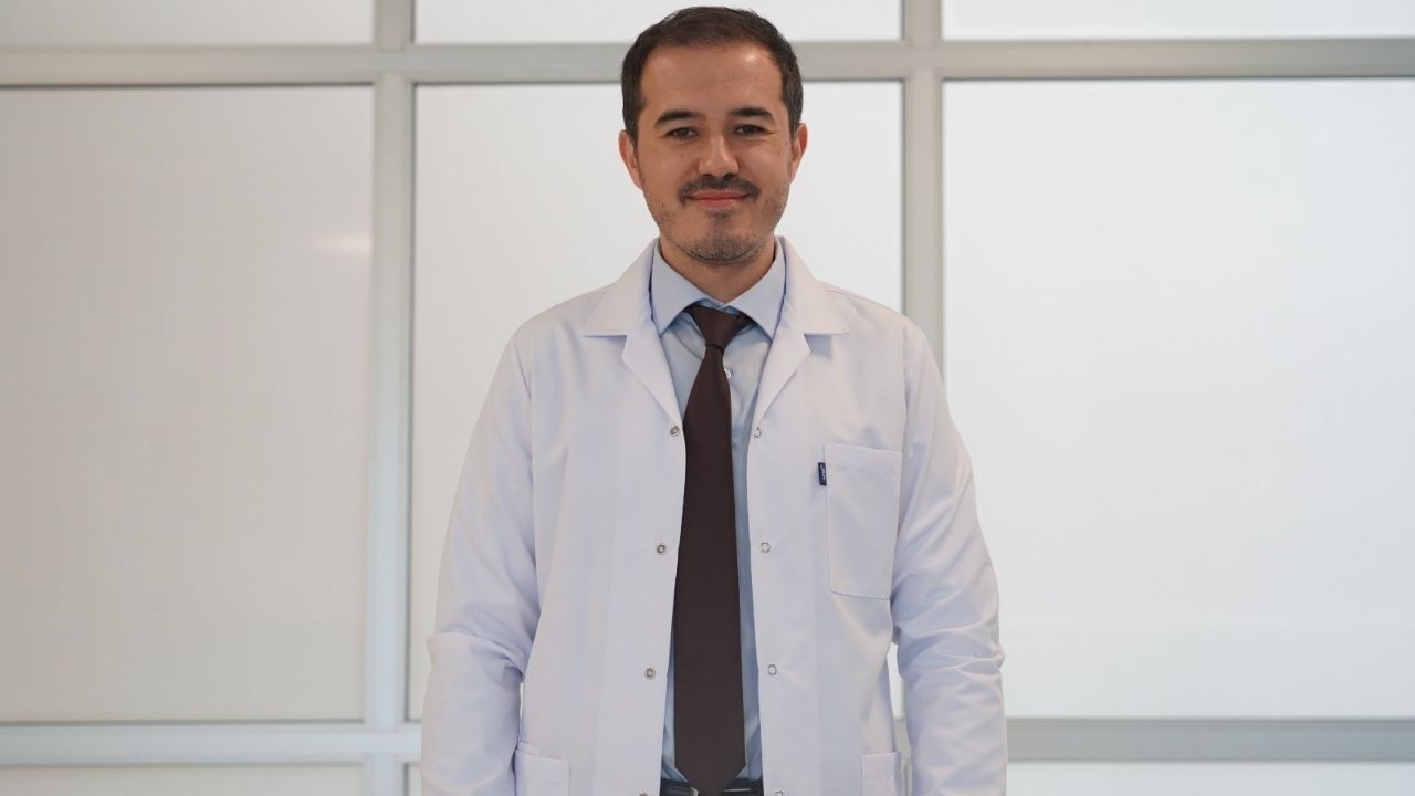 İşitme Sağlığınızı Tehlikeye Atmayın! Uzmanlardan Uyarı Kulaklık Kullanımı Işitme Kaybına Yol Açabilir (2)