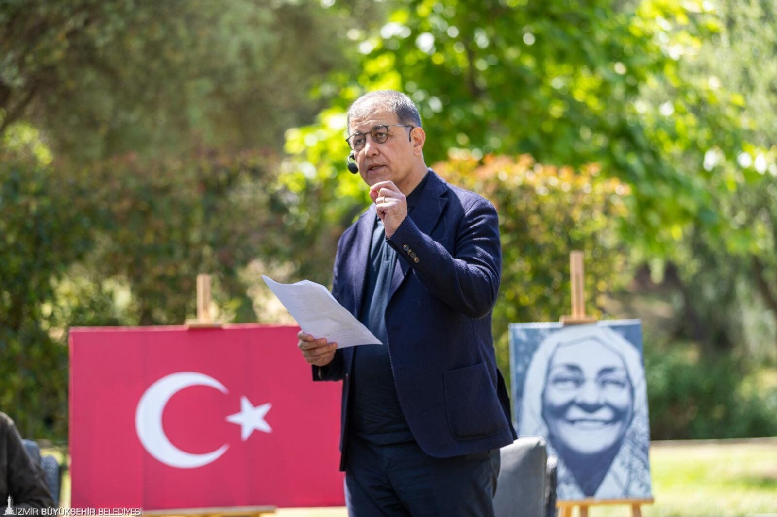 Başkan Tugay Canlı Yayında Müjdeyi Verdi Anneler Bir Gün Ücretsiz Yararlanabilecek! (3)