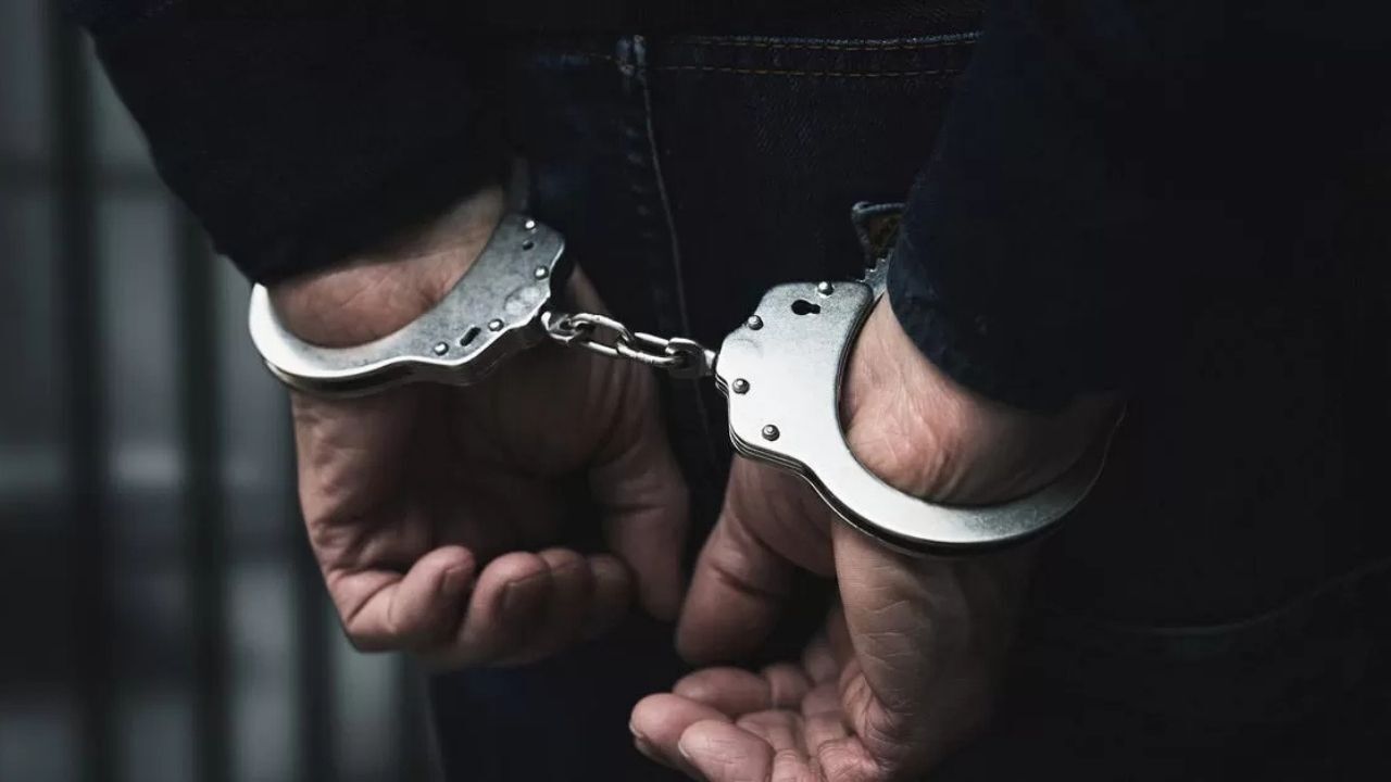İzmir’de kaçak tütün operasyonu! 48 şüpheliye adli işlem uygulandı