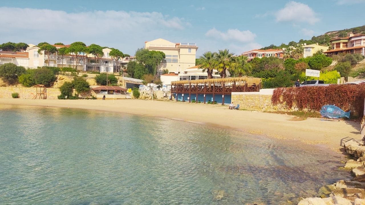 Çeşme'deki Ücretsiz Ve Mavi Bayraklı Plajlar Belli Oldu! İşte 2026 Mavi Bayraklı Plajların Tam Listesi (2)