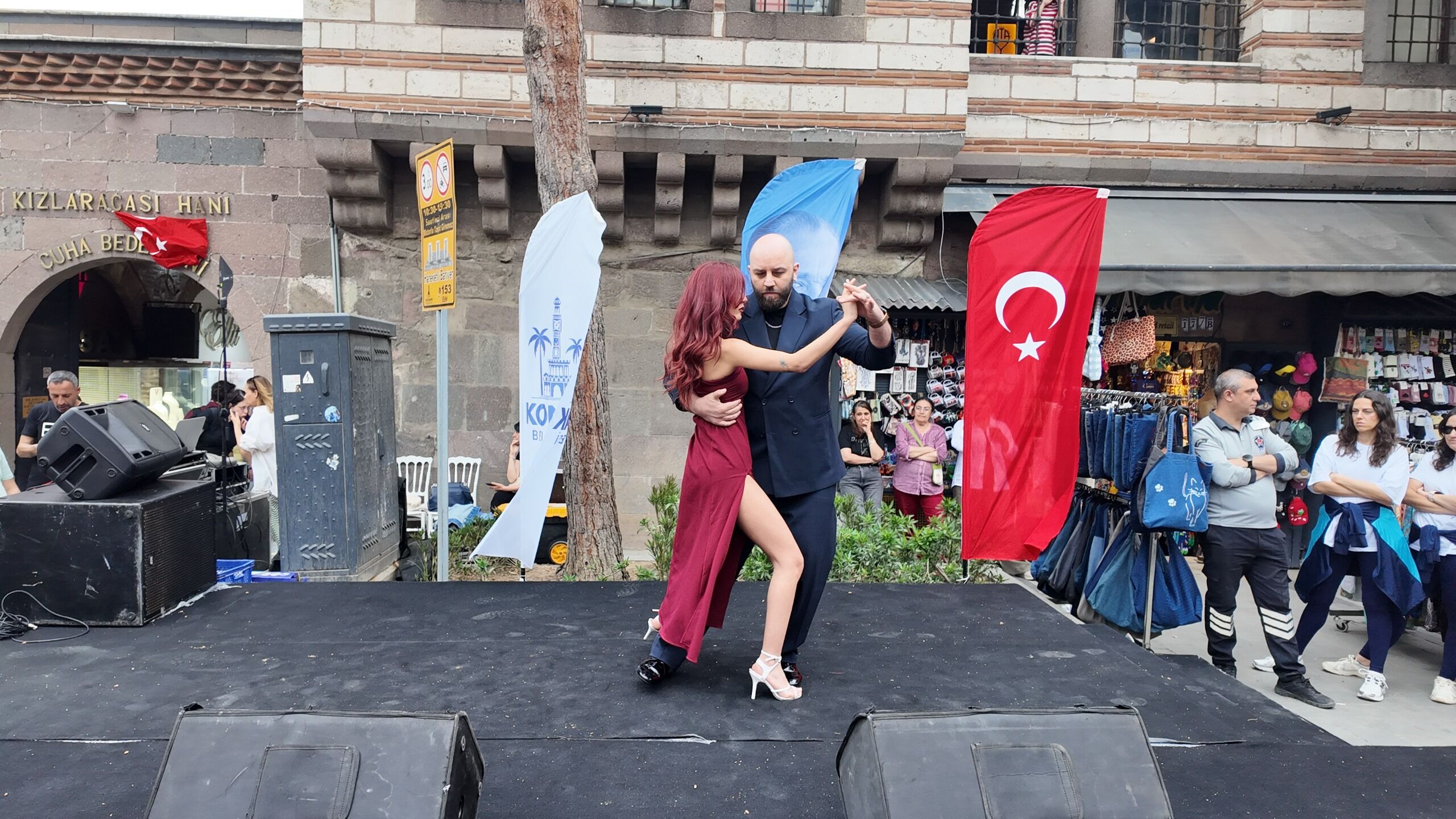 Kemeraltı Şenliği Başladı! Müzik, Dans Ve Sergiler Bir Arada Renkli Etkinlikler Devam Edecek (2)