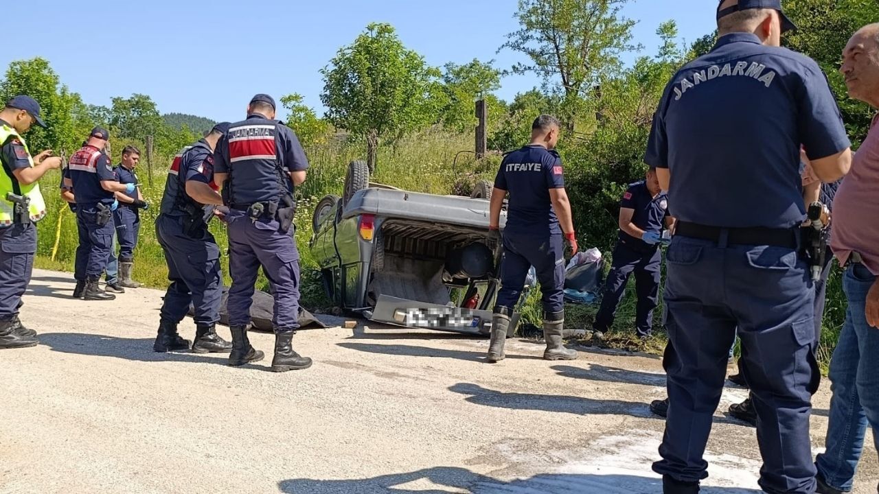 Kontrolden Çıkan Otomobil Takla Attı Sürücü Hayatını Kaybetti (2)
