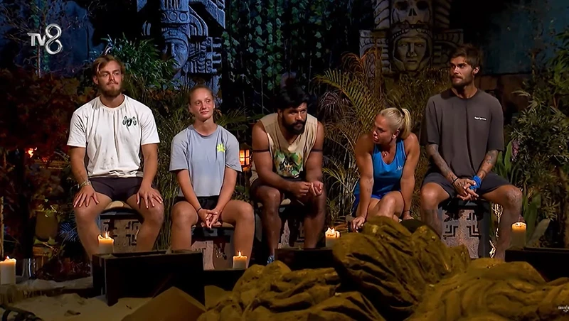 Survivor-12