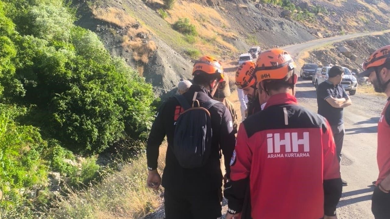 13 Yaşındaki Çocuk Akıntıya Kapıldı! Arama Çalışmaları Sürüyor (2)