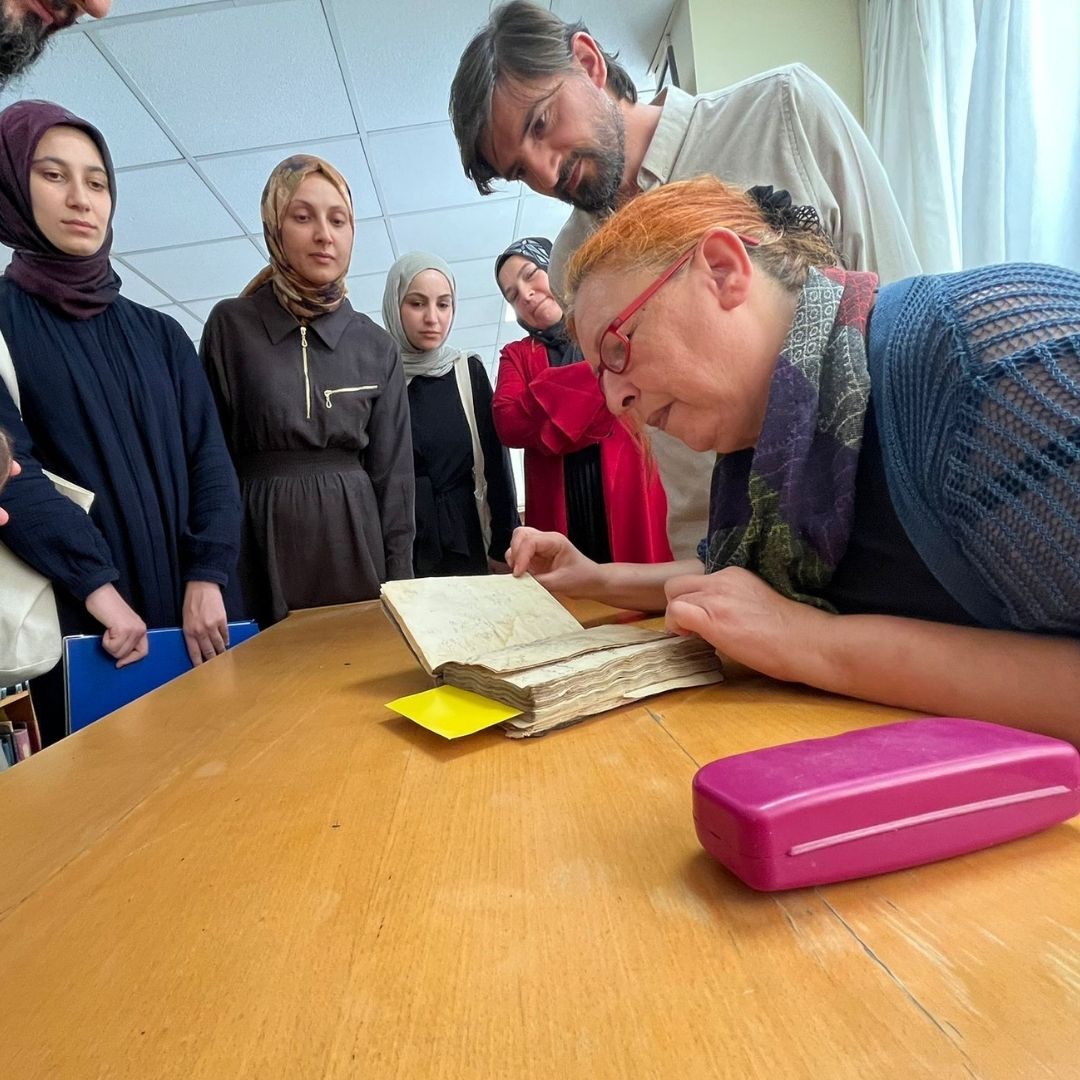 15. Yüzyıldan Günümüze Eserler Dijital Ortama Aktarılıyor! Ege Üniversitesi Yeni Projeyi Duyurdu (2)