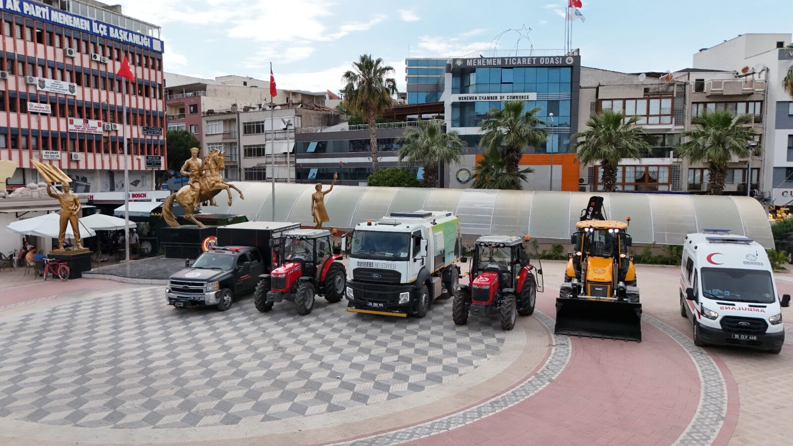 Başkan Pehlivan Tanıttı! Menemen’in Hizmet Gücünü Artıracak Yeni Araçlar Göreve Hazır