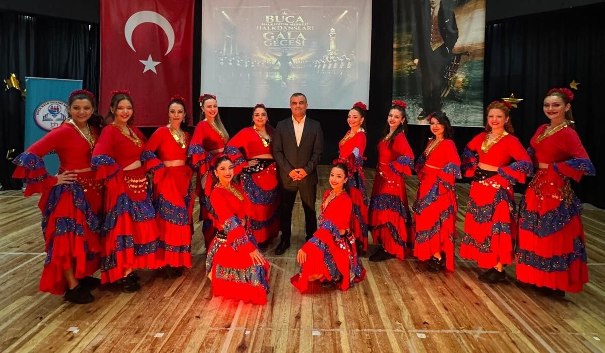 Buca'da Anadolu Rüzgarı Esti! Türkülerden Gösterilere Dolu Dolu Program (1)