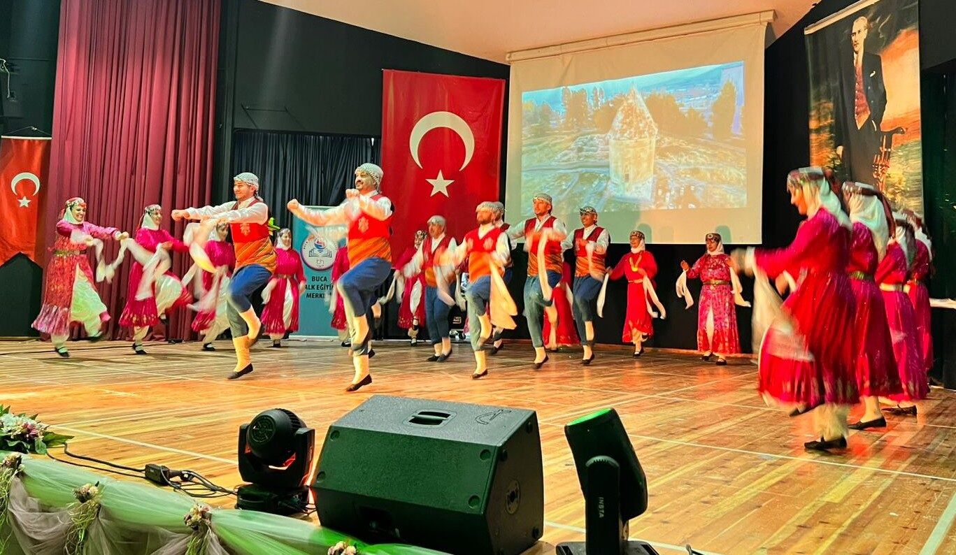 Buca'da Anadolu Rüzgarı Esti! Türkülerden Gösterilere Dolu Dolu Program (2)