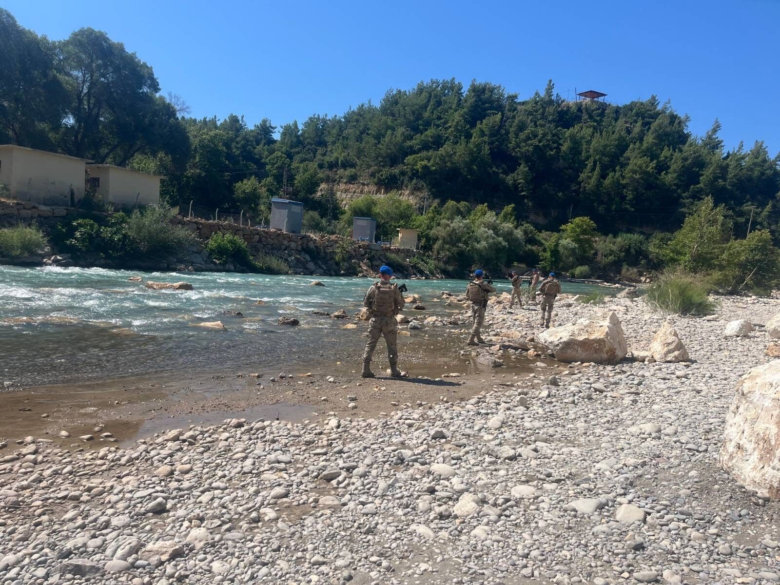 Çayda Kaybolan Genç 13 Gündür Aranıyor (2)