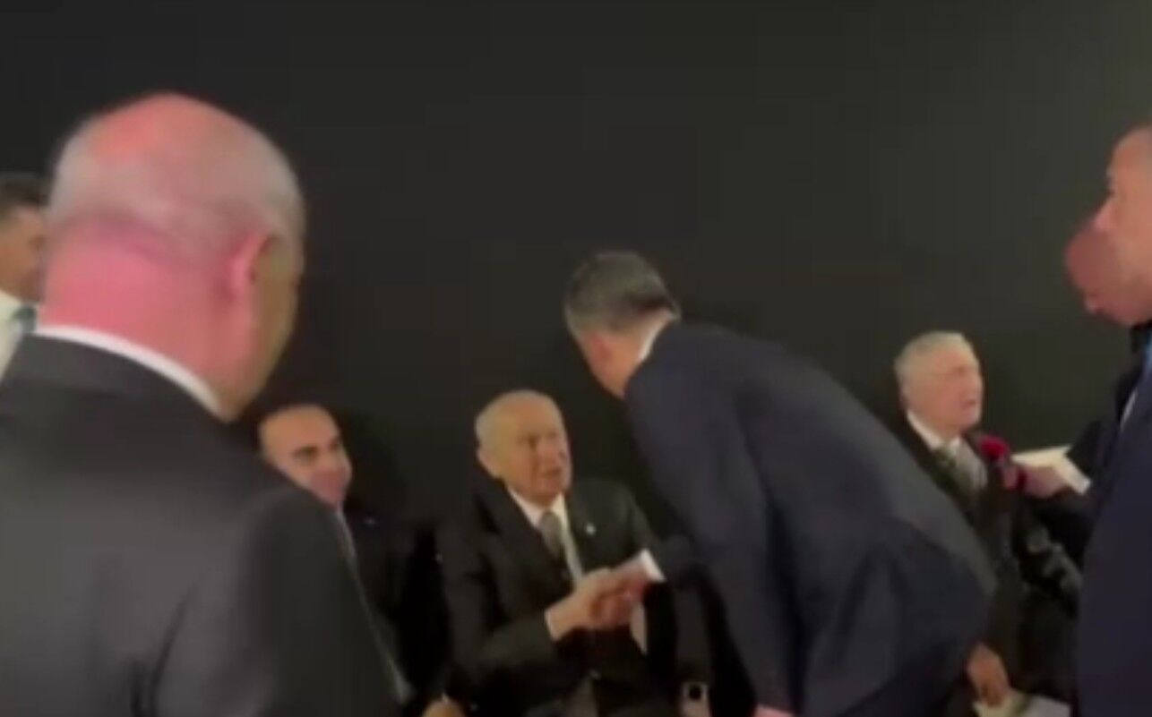 Cumhurbaşkanı Yardımcısı Yılmaz’dan Bahçeli Ve Özel’e Selamlaşma O Anlar Kamerada (1)