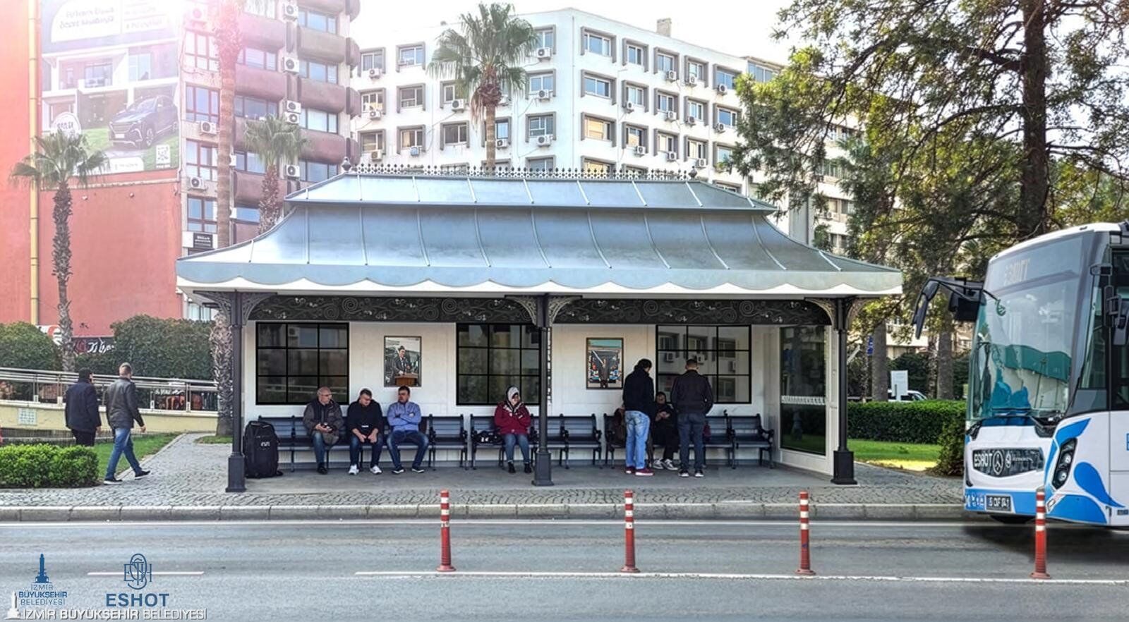 Eshot’tan Dikkat Çeken Proje Kent Kimliğini Yansıtacak Özel Durak Geliyor (2)