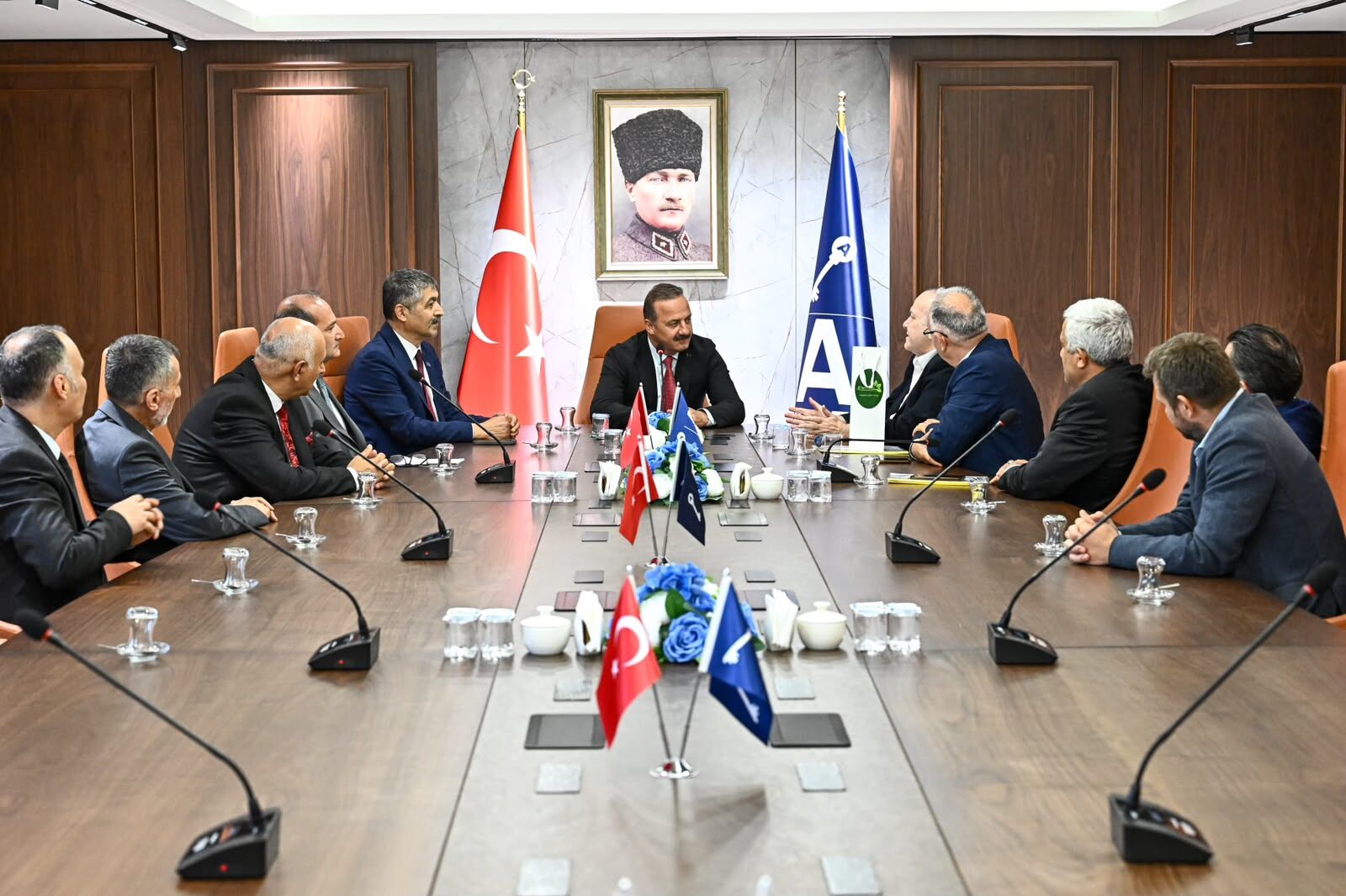 “İlk Kurşun” İzmir’den! Anahtar Parti Lideri Yavuz Ağıralioğlu Pazar Günü Seçim Startını Verecek (4)