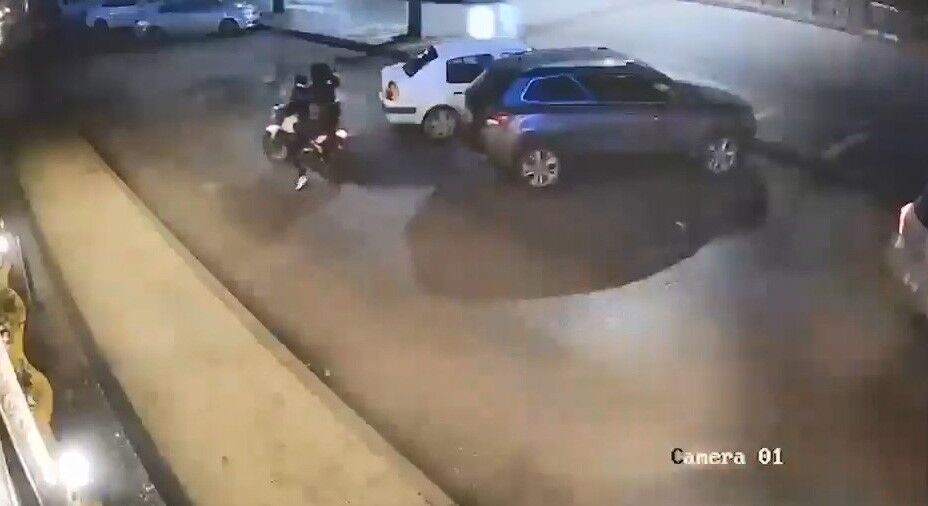 İzmir Dahil 4 Ilde Şafak Operasyonu 29 Şüpheli Gözaltında (2)